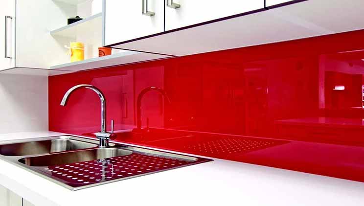 شیشه بین کابینتی